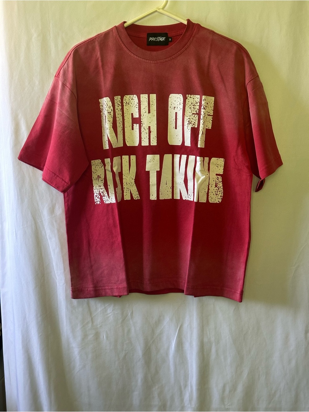 Prestige Rich Off Risk Taking Graphic T Shirt Red Streetwear Mens Medium